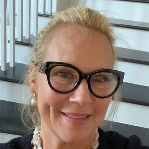 Meet your Posher, Lynn